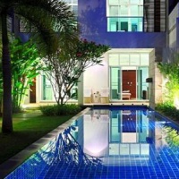 Отель Two Villas Holiday Oxygen Naiharn Beach Phuket в городе Rawai, Таиланд