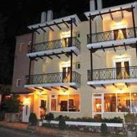 Отель Xenonas Sta Tzakia Hotel Karpenisi в городе Карпениси, Греция