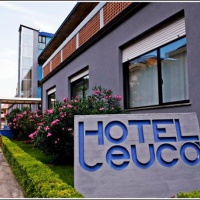 Отель Hotel Leuco в городе Мартинсикуро, Италия