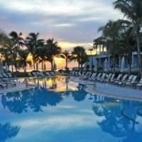 Отель Duck Key Vacation Rentals At Hawks Cay Resort в городе Лонг Ки, США