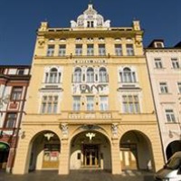 Отель Zvon Design Suites в городе Ческе-Будеёвице, Чехия