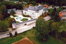 Отель Chateau De Harze в городе Арзе, Бельгия