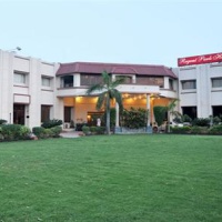 Отель The Regent Park Hotel в городе Джаландхар, Индия