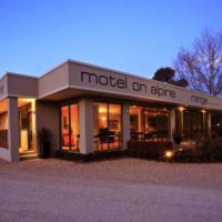 Отель Myrtleford Motel on Alpine в городе Гепстед, Австралия