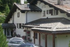 Отель Hotel Zarera Poschiavo в городе Поскьяво, Швейцария