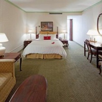 Отель Crowne Plaza Hotel Berkshires Pittsfield в городе Питтсфилд, США