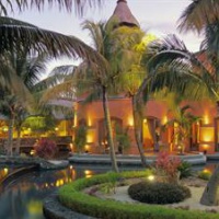 Отель Dinarobin Hotel Golf & Spa в городе Ле Морн, Маврикий