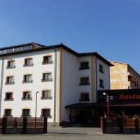 Отель Hotel Romanitza в городе Дэрмэнешти, Румыния