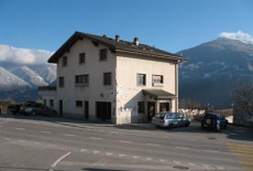Отель Le Relais Fleuri Crans-Montana в городе Chermignon, Швейцария