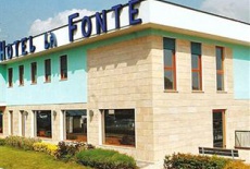 Отель La Fonte Hotel в городе Роденго-Саяно, Италия