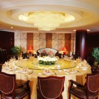 Отель Jiarun Gloria Plaza Hotel в городе Чичжоу, Китай