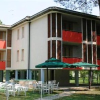 Отель Residence Gabbiano в городе Bibione, Италия