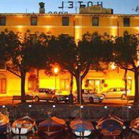 Отель Hotel Spiaggia d'Oro в городе Сало, Италия