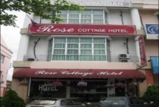 Отель Rose Cottage Hotel Taman Impian Senai в городе Сенаи, Малайзия
