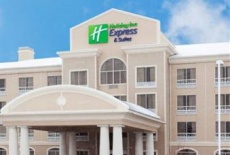 Отель Holiday Inn Express Hotel & Suites Rockford Loves Park в городе Лавс Парк, США