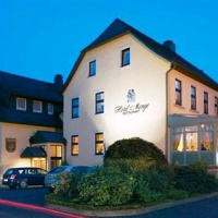 Отель Hotel Menge в городе Арнсберг, Германия