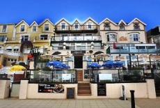 Отель Beachfront Guest House в городе Сандан, Великобритания
