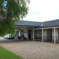 Отель Southern Comfort Motor Inn в городе Кутамундра, Австралия