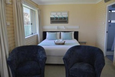 Отель Edgewater Motel Ulladulla в городе Беррилл Лейк, Австралия