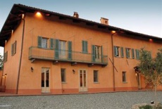 Отель Agriturismo Al Monte Farmhouse Verrua Savoia в городе Робелла, Италия