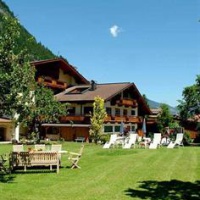 Отель Ederfeld Apparthotel Mayrhofen в городе Майрхофен, Австрия