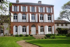 Отель Au Chateau Saint-Nicolas-de-la-Grave в городе Сен-Никола-де-Ла-Грав, Франция