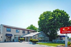 Отель Econo Lodge West Yarmouth в городе Уэст Ярмут, США
