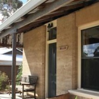 Отель Hotham Ridge Winery and Cottages в городе Уильямс, Австралия