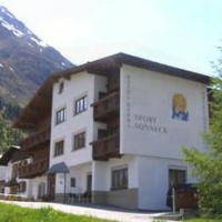 Отель Sport Sonneck в городе Гальтюр, Австрия