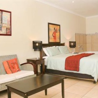 Отель My Den Bed & Breakfast Port Shepstone в городе Порт-Шепстон, Южная Африка