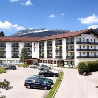 Отель Sport Und Familienhotel Riezlern в городе Рицлерн, Австрия