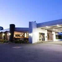 Отель Commodore on the Park в городе Маунт Гамбьер, Австралия