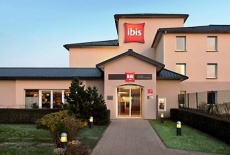 Отель Ibis Thionville Porte du Luxembourg в городе Йус, Франция