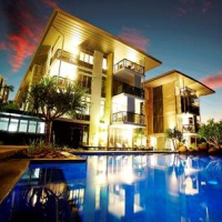 Отель Outrigger Little Hastings Street Resort & Spa Noosa в городе Нуза-Хедс, Австралия
