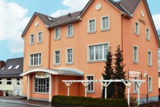 Отель Hotel Villa Rose в городе Бранд-Эрбисдорф, Германия