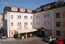 Отель Hotel Tilia Pezinok в городе Пезинок, Словакия
