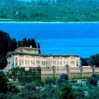 Отель Hotel Diaporos в городе Вурвуру, Греция