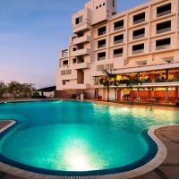 Отель Seasons Hotel Rajkot в городе Раджкот, Индия