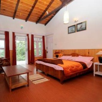 Отель The Valley View Cottage Jungle Lodge 18 kms away from Nainital в городе Бхимтал, Индия