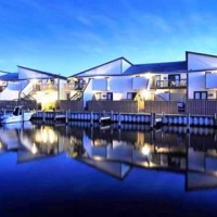 Отель Club Ocean Villas II в городе Фенуик Айленд, США