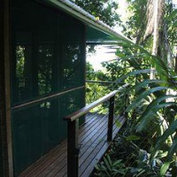 Отель Sanctuary Retreat в городе Мишен Бич, Австралия