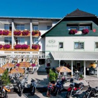 Отель Kuchler в городе Треффен, Австрия