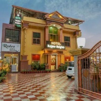 Отель Hotel Rajpur Heights в городе Дехрадун, Индия
