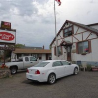 Отель Old Country Motel в городе Тандер-Бей, Канада