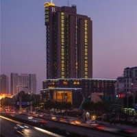 Отель Renaissance Wuhan Hotel A Marriott Luxury & Lifestyle Hotel в городе Ухань, Китай