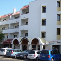 Отель Paladim Aparthotel в городе Албуфейра, Португалия