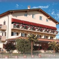 Отель Hotel da Roberto в городе Лацизе, Италия