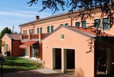 Отель Locanda Valmolin в городе Аргуа Полезине, Италия
