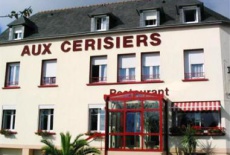 Отель Aux Cerisiers в городе Ла Форе-Фуэнан, Франция