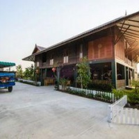 Отель Banthongna Resort в городе Саванкхалок, Таиланд
